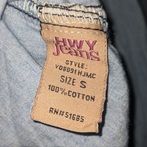 Highway Jeans Washed Button Down Collared Blouse - Picture 4 of 6